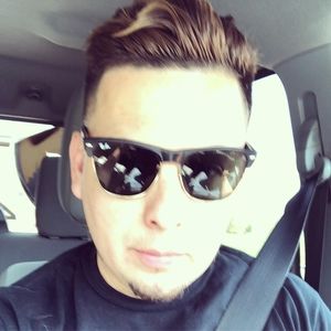 Meet your Posher, Jonathan